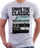 Drive The Classic BMW E28 M5. T-shirt in White Colour